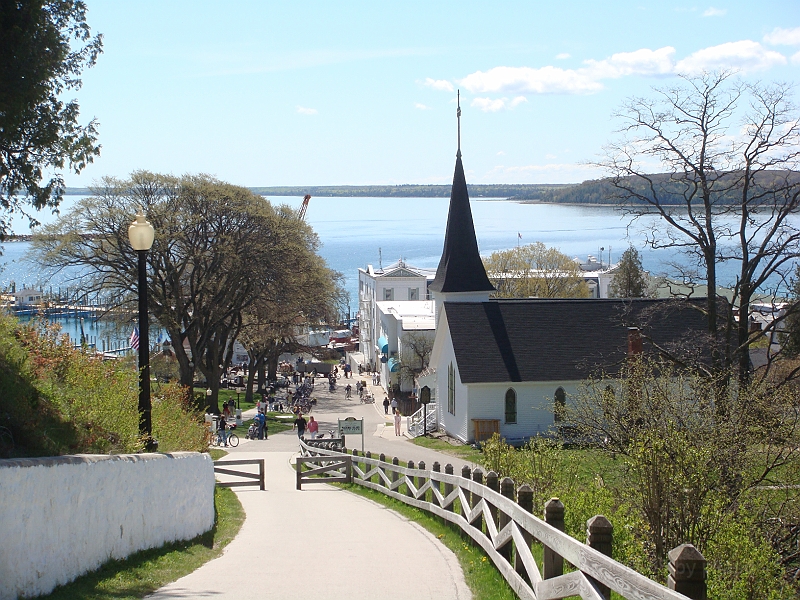 090 Memorial Day [2008 May 23].JPG - Scenes from Mackinac Island.